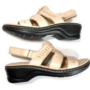 Clarks Lexi Qwin Sandals Blush‎ Leather Size 11 M